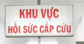 Bác sĩ gọi video cho người nhà bệnh nhân để kịp can thiệp cứu người đột quỵ