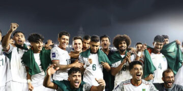 bangladesh goi cau thu ngoai hang anh dau tuyen viet nam 784.jpg