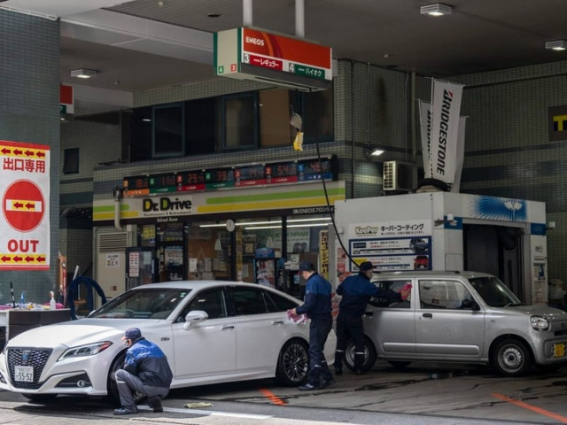 Bí quyết của người Nhật giúp ô tô vận hành bền bỉ bao duong xe tai nhat 14175796.jpg