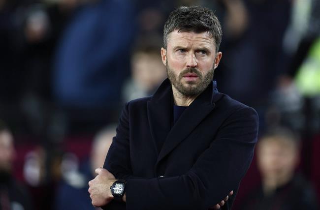 carrick khong lo ngai nguy co bi oliver glasner the cho.jpg