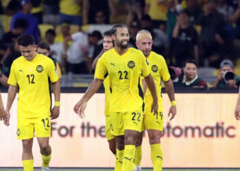 cas bac khang cao cua malaysia vu 7 cau thu nhap tich lau 1940.jpg