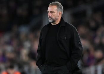 chu tich barca bat ngo len tieng ve tuong lai hlv hansi flick.jpg