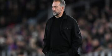 chu tich barca bat ngo len tieng ve tuong lai hlv hansi flick.jpg