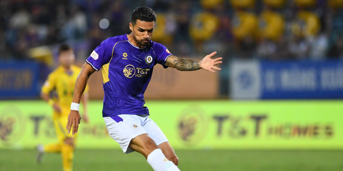 cuu danh thu australia ne binh luan ve danh sach tuyen viet nam 2597.jpg