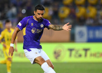 cuu danh thu australia ne binh luan ve danh sach tuyen viet nam 2597.jpg