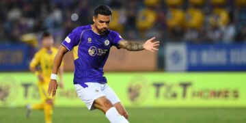 cuu danh thu australia ne binh luan ve danh sach tuyen viet nam 2597.jpg