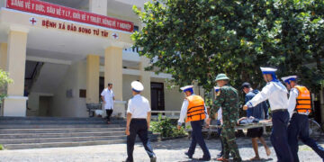 cuu nguoi 1 2194.jpg