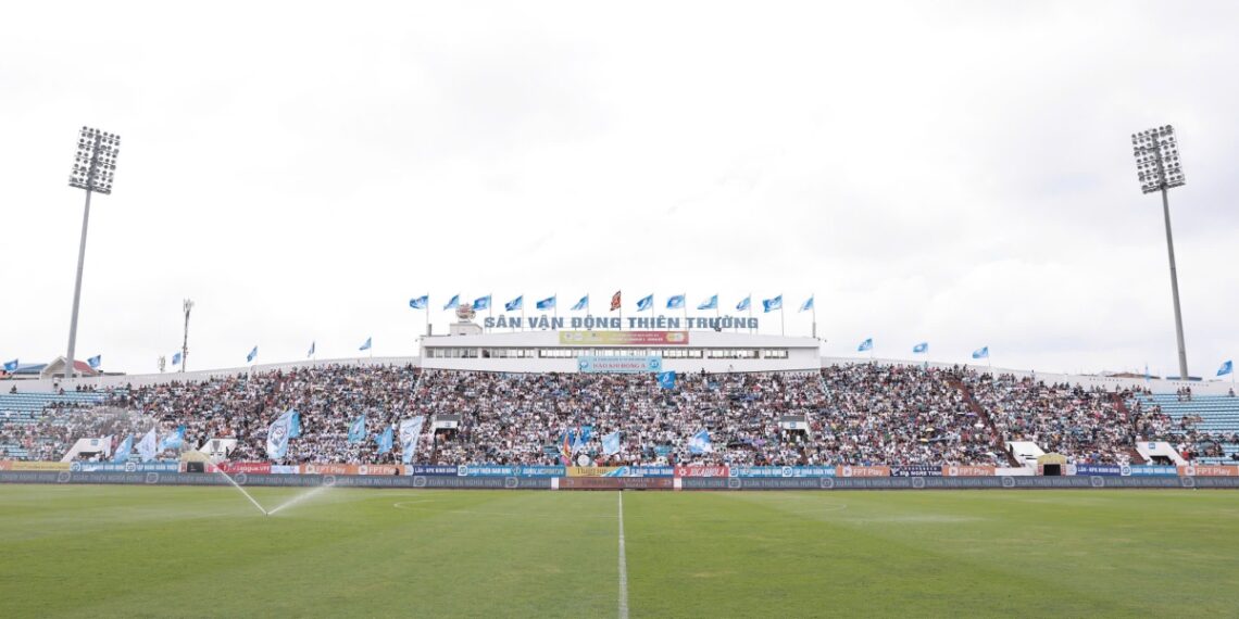 Cựu thủ môn Malaysia gọi việc chọn sân Thiên Trường là “chiêu trò” của Việt Nam cuu thu mon malaysia goi viec chon san thien truong la chieu tro cua viet nam.jpg