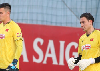 Đặng Văn Lâm và Nguyễn Filip dễ mất suất ở tuyển Việt Nam dang van lam va nguyen filip de mat suat o tuyen viet nam 2723.jpeg