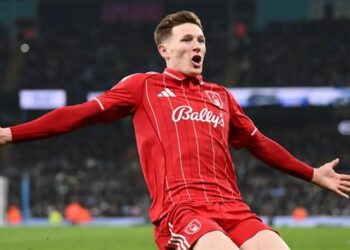 elliot anderson 2803212125.jpg