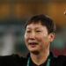 fifa vi hlv kim sang sik nhu phu thuy truoc tran tai dau malaysia 2458.jpg