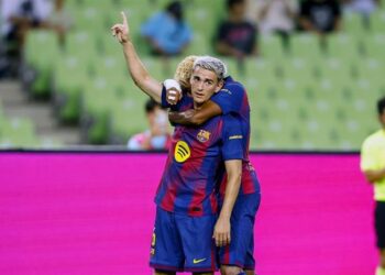 gavi chuan bi tro lai doi hinh barca sau nua nam.jpg