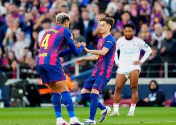 gavi hanh phuc khi tro lai thi dau sau hon 200 ngay.jpg