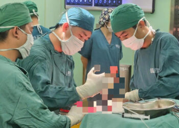 Hai bệnh viện phối hợp cứu người đàn ông chấn thương sọ não nặng hai benh vien phoi hop cuu nguoi dan ong chan thuong so nao nang 690.jpg