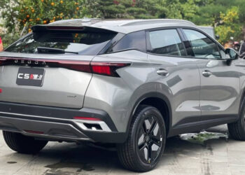 hang loat mau xe moi da ve viet nam nhan dat coc hua hen ngay ra mat gan ke 2284.jpg