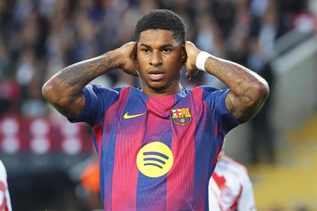 Hansi Flick tiếp tục giữ kín tương lai Marcus Rashford