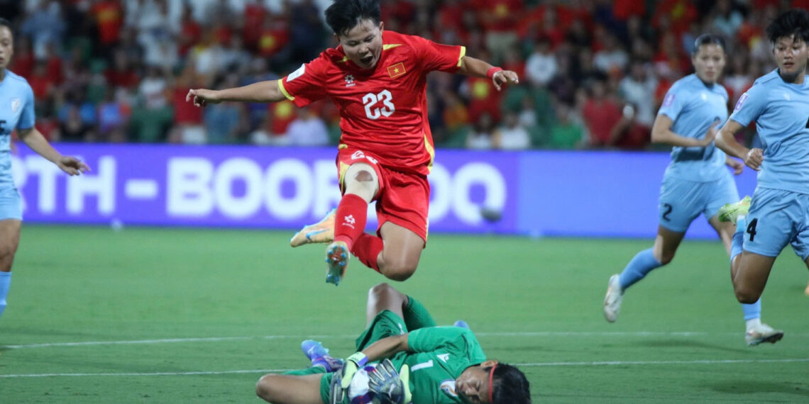 highlights nu viet nam 2 1nu an do vo oa ban thang phut 904 2727.jpg