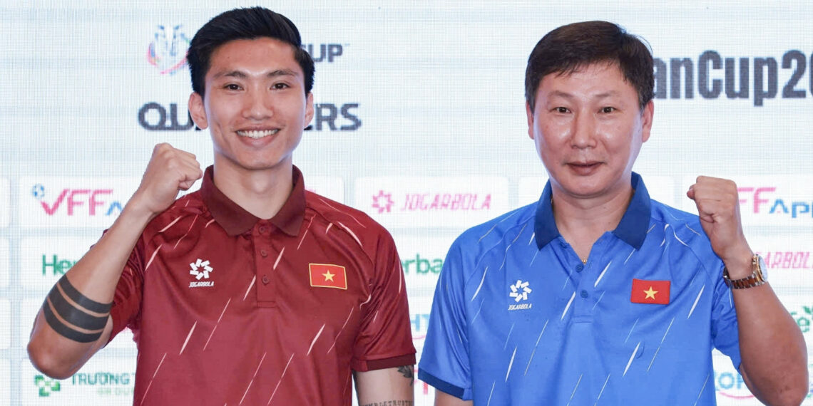 hlv kim sang sik mong tuyen viet nam thang malaysia 2 0 1679.jpg