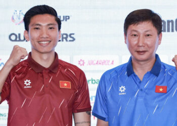 hlv kim sang sik mong tuyen viet nam thang malaysia 2 0 1679.jpg