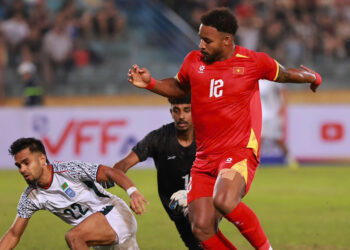 hlv kim sang sik xuan son can kiem tra lai can nang 3373.jpg