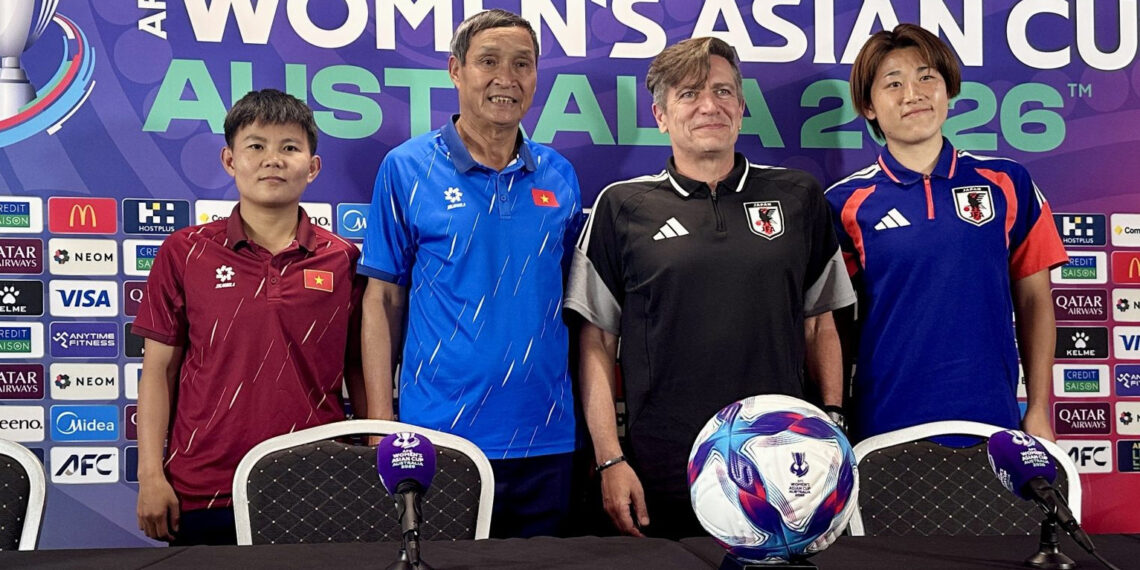 hlv mai duc chung noi gi truoc tran tuyen nu viet nam dau nhat ban 1120.jpeg