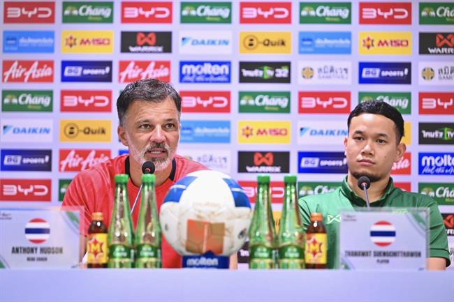 Tuyển Thái Lan quyết tâm biến Rajamangala thành pháo đài trong trận quyết đấu Turkmenistan hlv tuyen thai lan 3003165717.jpg