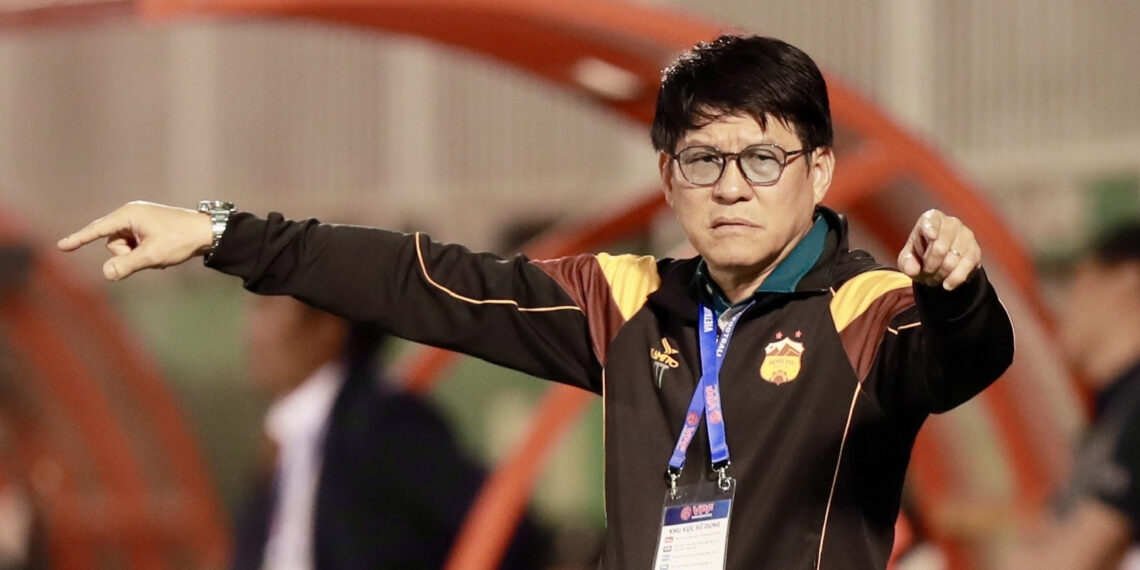 HLV Vũ Tiến Thành bất ngờ dẫn dắt CLB Ninh Bình hlv vu tien thanh bat ngo dan dat clb ninh binh 1367.jpg