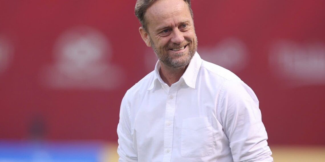 hlv polking bao tin cuc buon sau tran thang ninh binh.jpg