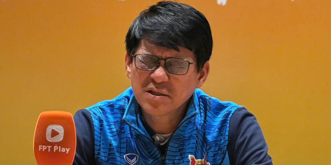 hoa doi cuoi bang hlv vu tien thanh mong cahn khong thang ha noi 2320.jpg