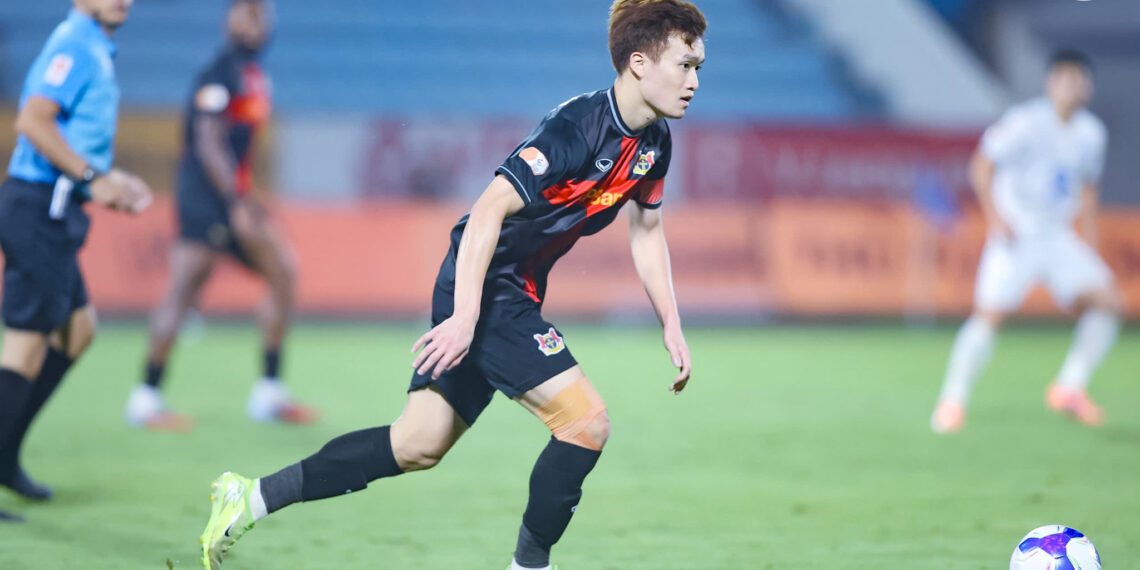 Hoàng Đức tiết lộ lí do khiến Ninh Bình nhận 3 bàn thua liên tiếp hoang duc 0103215917.jpg