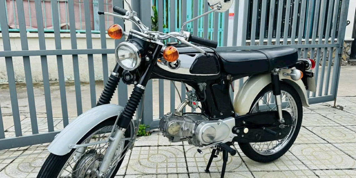 honda 67 doi 1967 nguyen ban cua dan choi gia lai het gia 22 ty dong gay sot 2020.jpg