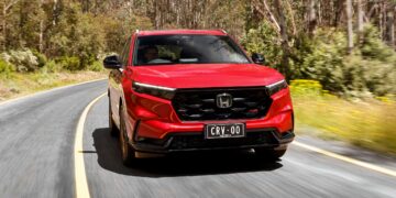 hondas 2026 cr v costs more adds extra features 267120 1 jpg.17395.jpeg