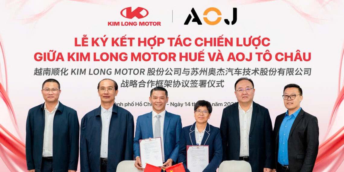 Kim Long Motor Huế và AOJ Tô Châu ký thỏa thuận hợp tác chiến lược kim long motor hue va aoj to chau ky thoa thuan hop tac chien luoc 944.jpg