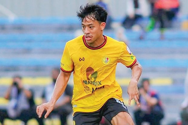 Tiền đạo Malaysia: Gặp Việt Nam là trận đấu vì danh dự luqman hakim shamsudin rezzzzz 2703203540.jpg