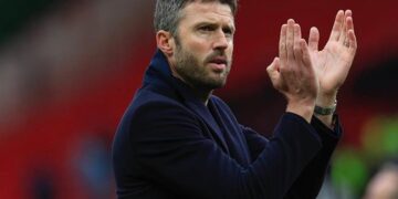 michael carrick khong bat ngo voi chat luong doi hinh mu.jpeg