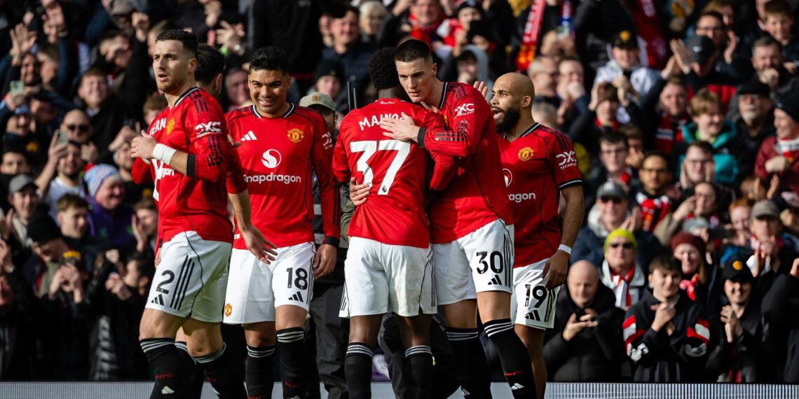 michael carrick noi gi khi mu leo len vi tri thu ba epl.jpg