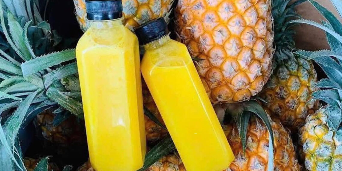 moi ngay uong nuoc ep tu 1 qua dua co giup giam can 675.jpg