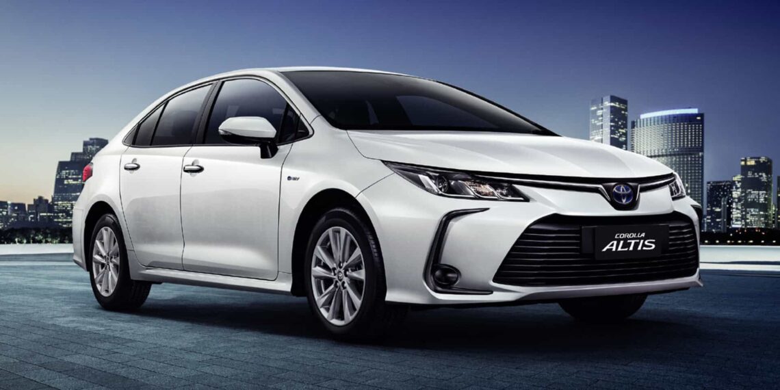 new corolla altis hev smart 1920x1280 jpg.17180.jpeg