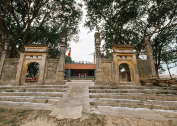 Ngôi đền thiêng cách Hà Nội 40km, nơi phát tích bài thơ Thần nổi tiếng ngoi den thieng cach ha noi 40km noi phat tich bai tho than noi tieng 3311.jpg