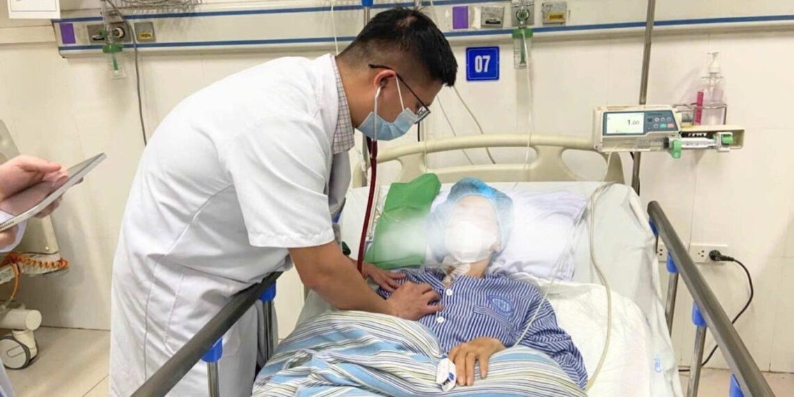 Người phụ nữ ở Hà Nội hôn mê vì tin thuốc nam chữa khỏi tiểu đường