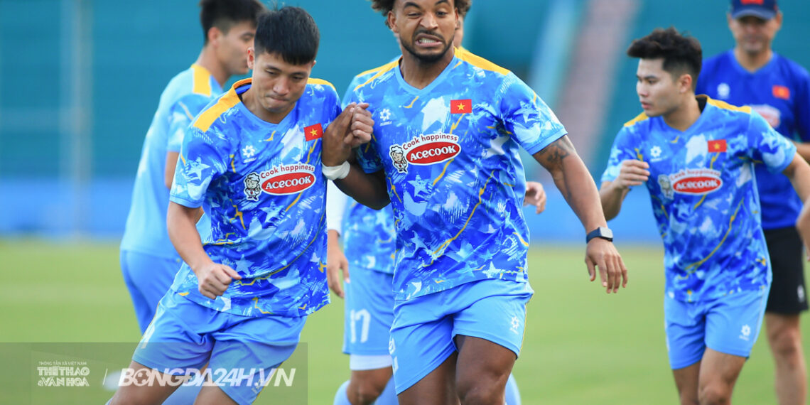 Bùi Tiến Dũng lỡ hẹn đại chiến Malaysia vì chấn thương nguyen tien linh truoc tac dong tu man tai xuat cua xuan son.jpg