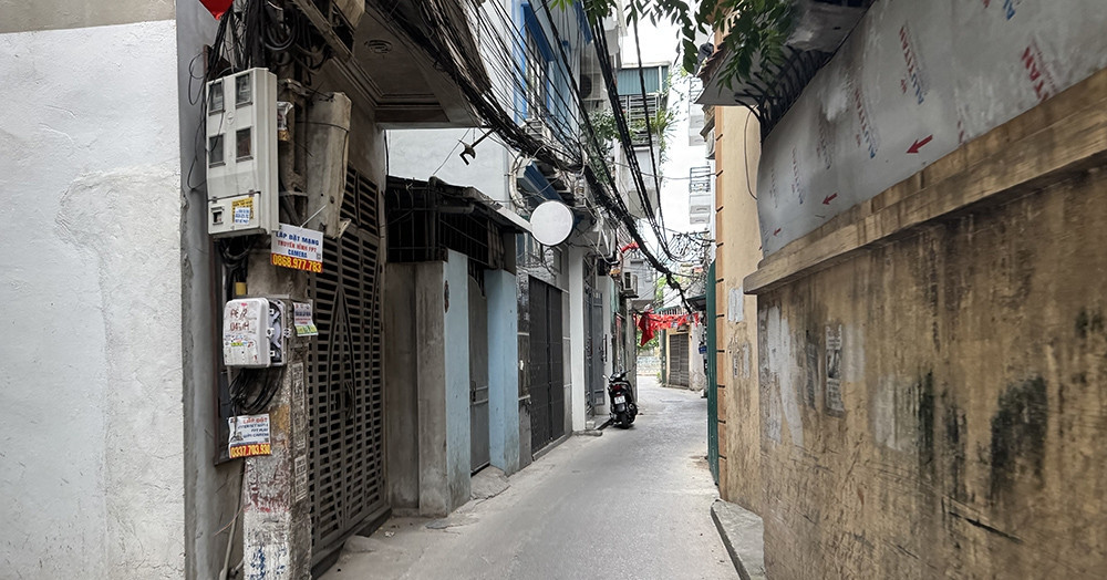 Nhà được cấp ‘sổ đỏ’ năm 2001 nhưng nợ tiền sử dụng đất, nay tính theo giá nào? nha duoc cap so do nam 2001 nhung no tien su dung dat nay tinh theo gia nao 2271.jpg