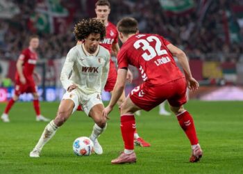 nhan dinh koln vs dortmund 0h30 ngay 83 khong he de dang.jpg