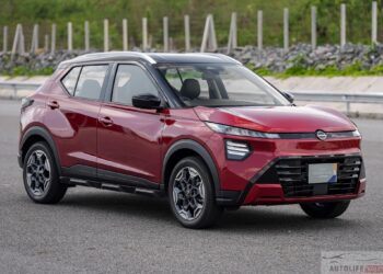 nissan kicks e power 7 jpg.17643.jpeg