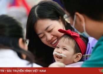 nu cuoi tren moi nhung chien binh nho trong su kien huong ung ngay quoc te benh hiem 17091910651161007094472 74930120385958582693628.jpg