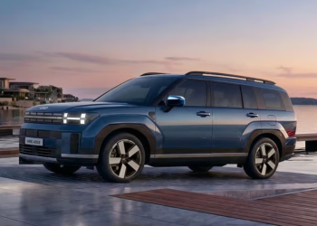 Hyundai Santa Fe Hybrid 2026: Bổ sung bản Inspiration cao cấp, giá quy đổi từ hơn 1,2 tỷ