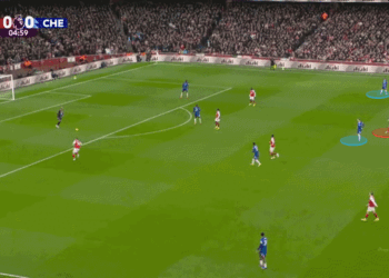 rosenior thuc su cao tay nhung arteta cung khong phai dang vua.gif