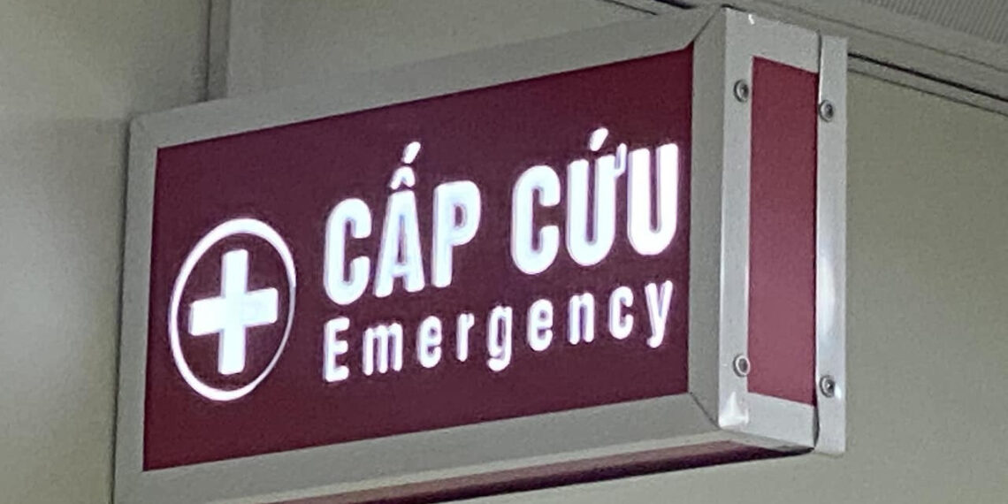 sau bua an trua 3 nguoi co giat toan than hon me 1918.jpg