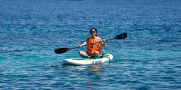 Tháng 4 nên du lịch ở đâu để có cảnh đẹp, thời tiết thuận lợi?