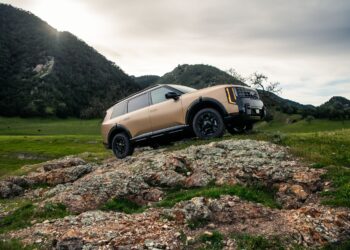 Kia Telluride 2027 gây chú ý với khả năng lội nước gần 1 mét, vượt nhiều SUV địa hình